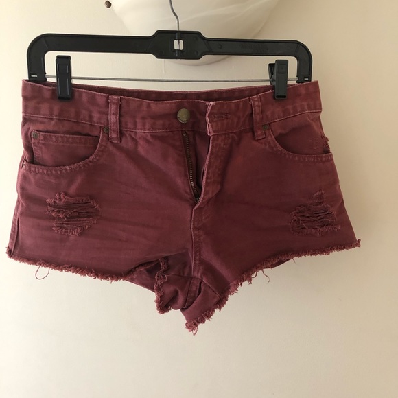 Billlabong Maroon high rise shorts - Picture 3 of 6